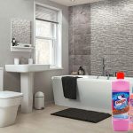 nước tẩy bồn cầu có ảnh hưởng đến thai